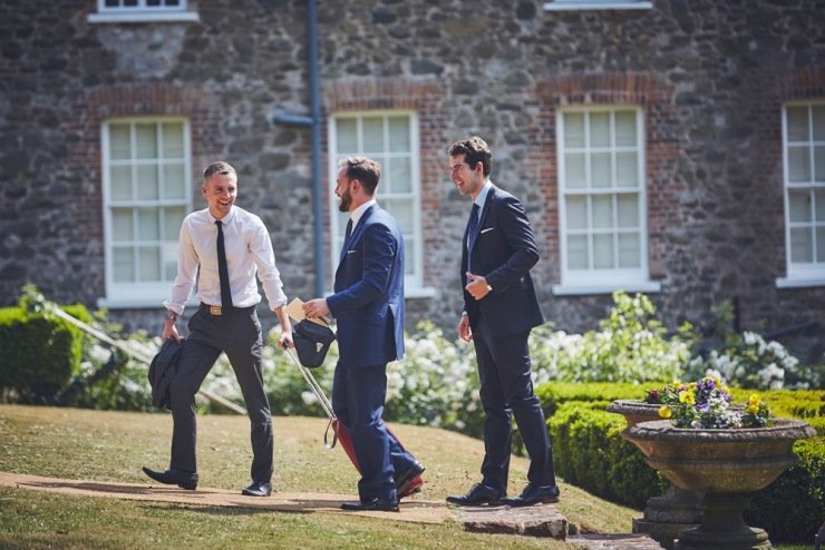 relaxed wedding photography at Anran in Devon